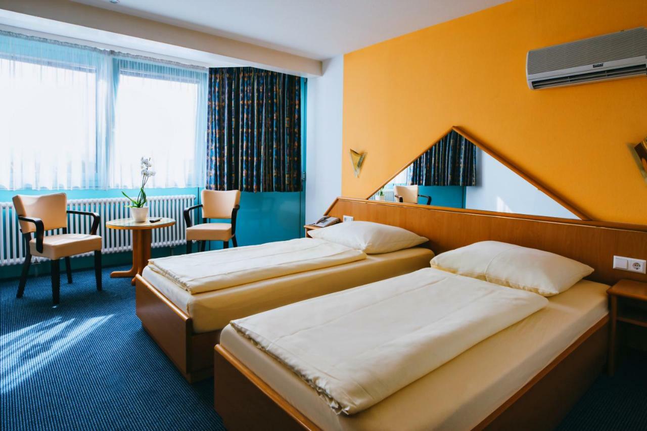Hotel Central Weil am Rhein Esterno foto